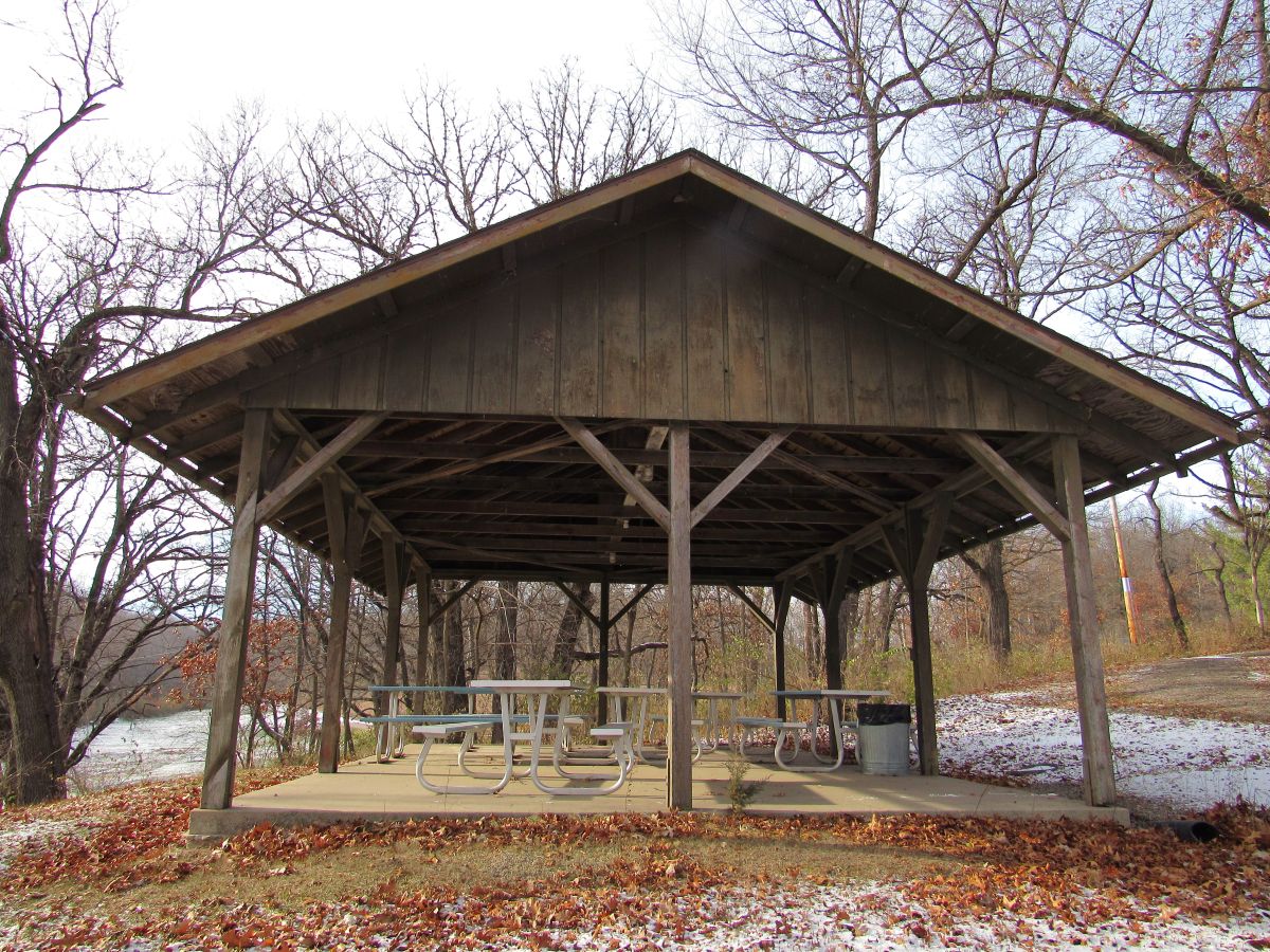 Shelter 2 - outside winter view of shelter