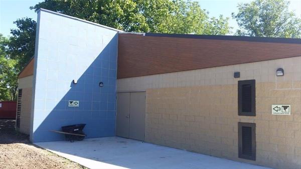 Hickory Grove Park Bath/Shower House