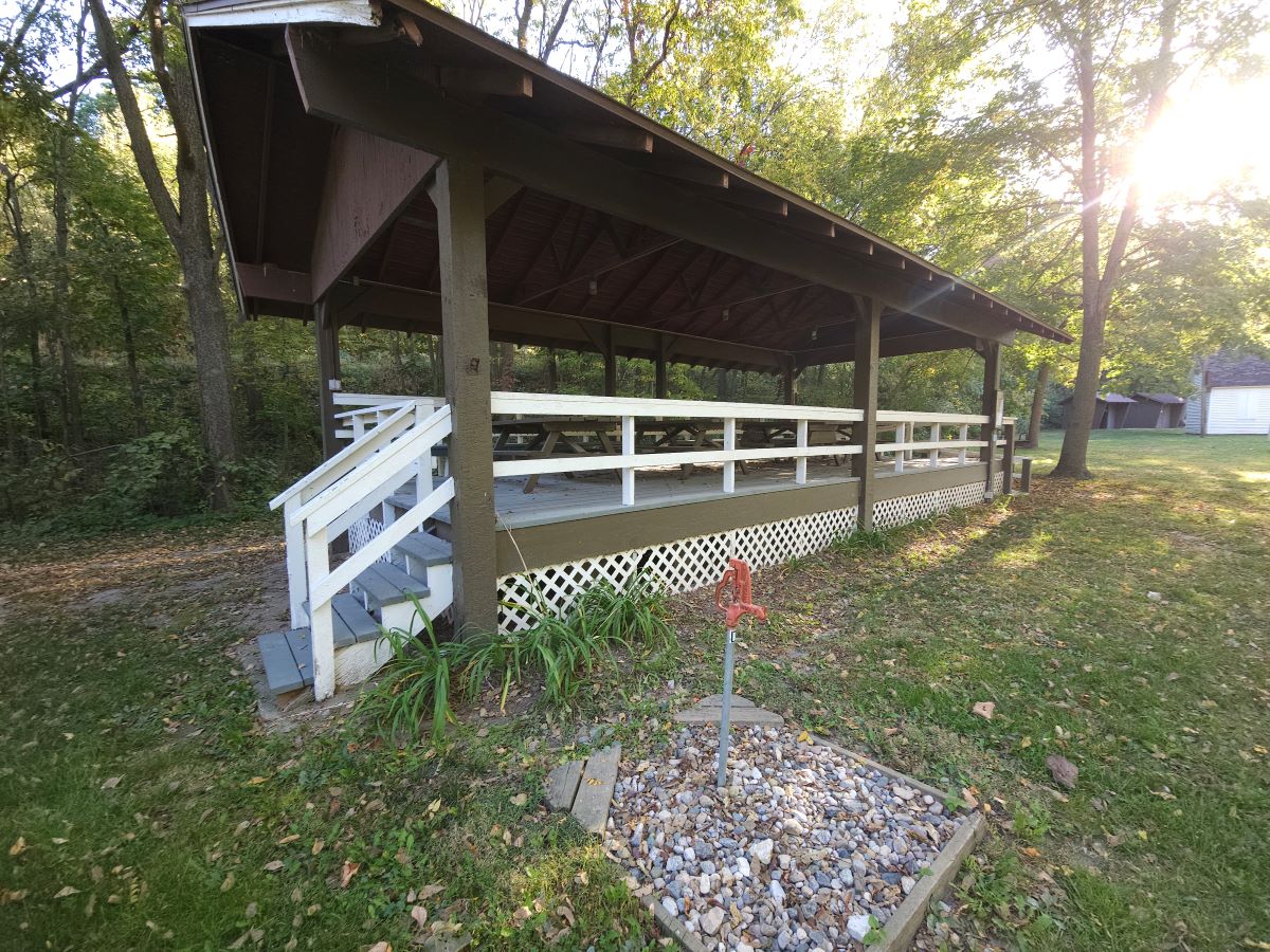 Bell's Mill open shelter with hydrant and steps