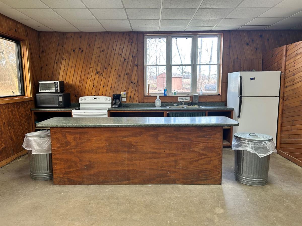 Langwood Education Center Lodge Kitchenette