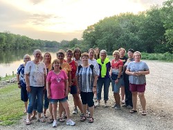 Women in the Wood with Wine hike