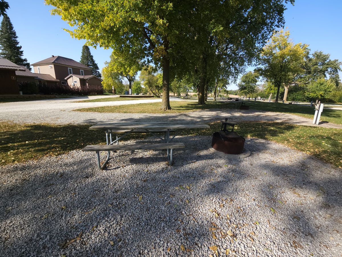 Site 29 – Picnic table area and fire ring with grill