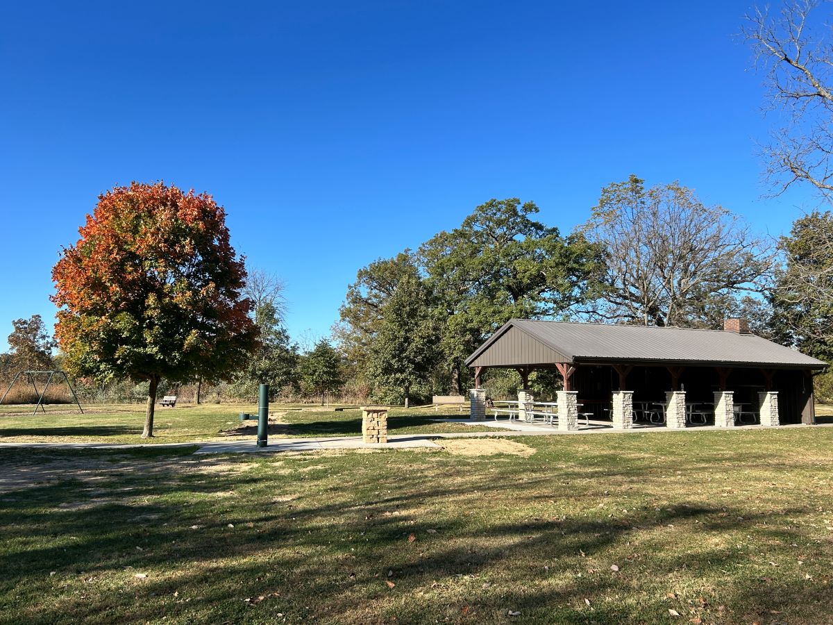 Chinkapin Bluffs Shelter -No Image